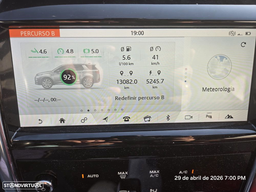 Land Rover Discovery Sport - 16