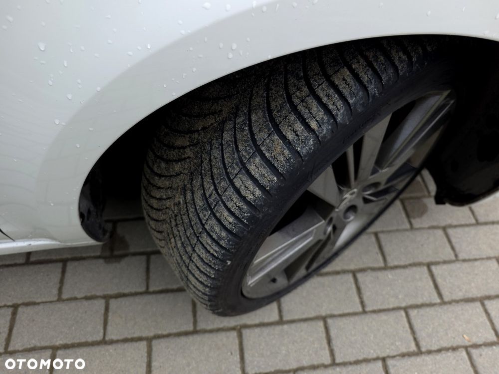 Skoda Octavia 2.0 TDI RS - 35
