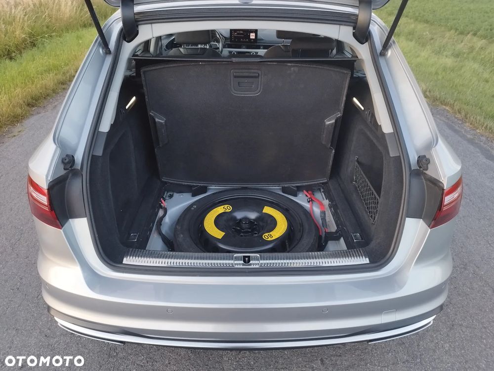 Audi A4 Avant 40 TDI Sport S tronic - 18