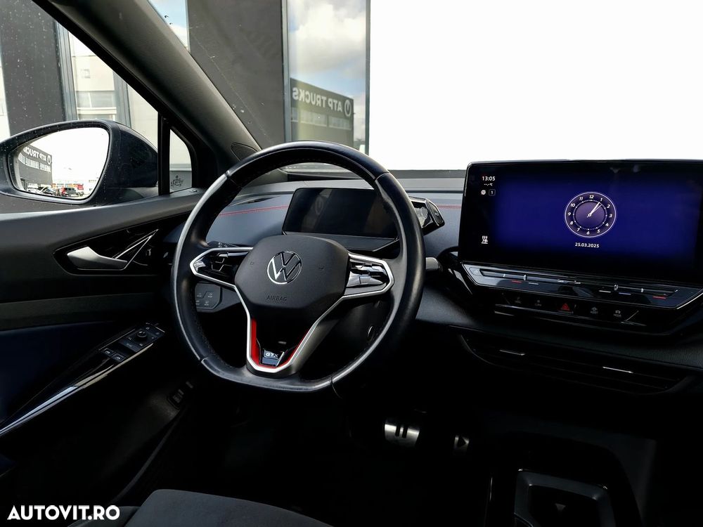 Volkswagen ID.4 - 12