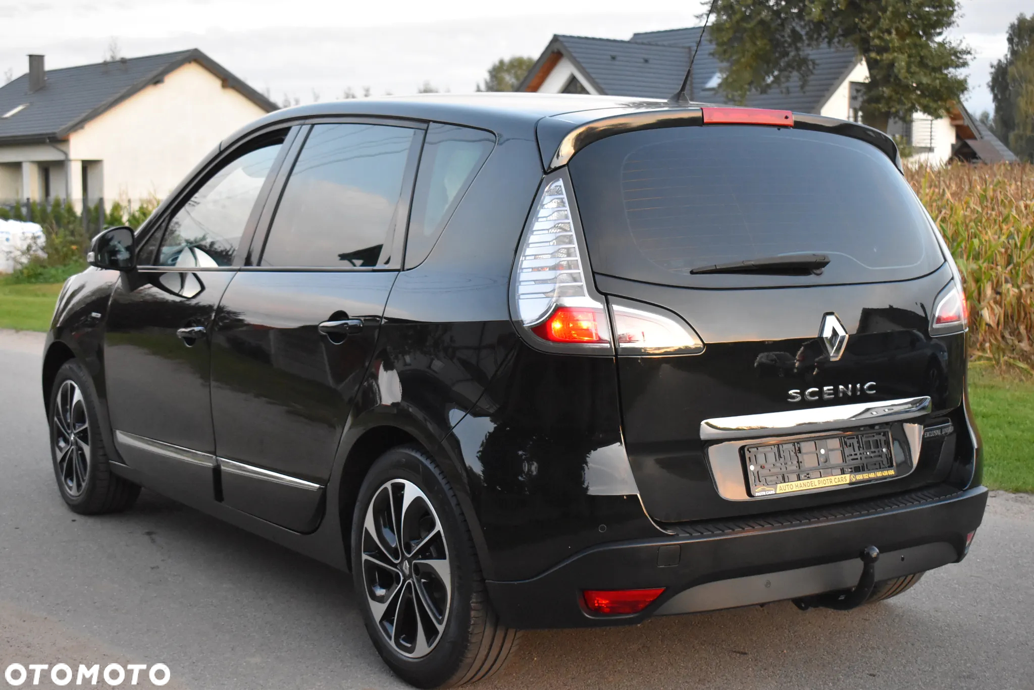 Renault Scenic ENERGY TCe 130 S&S Xmod Bose Edition - 8