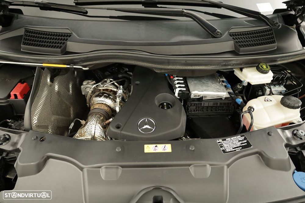Mercedes-Benz Vito Tourer Longa Aut. SELECT - 22