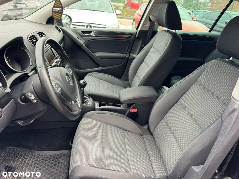 Volkswagen Golf 1.6 Comfortline - 16