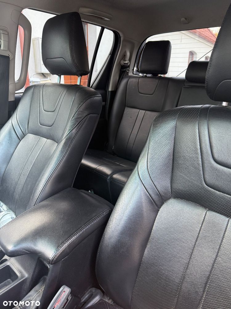 Toyota Hilux 2.4 D-4D Double Cab SR5 4x4 - 8