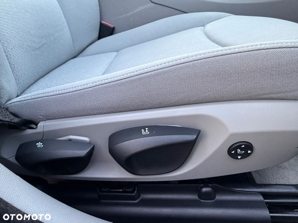 BMW Seria 3 320d - 7