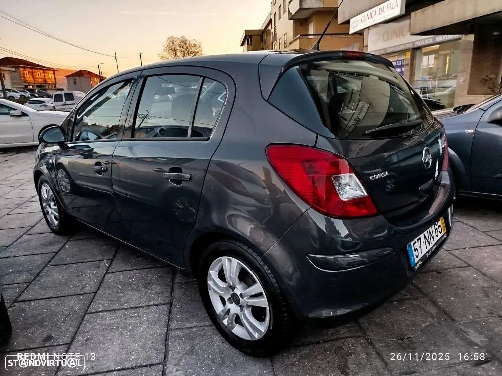 Opel Corsa 1.3 CDTi Cosmo - 4