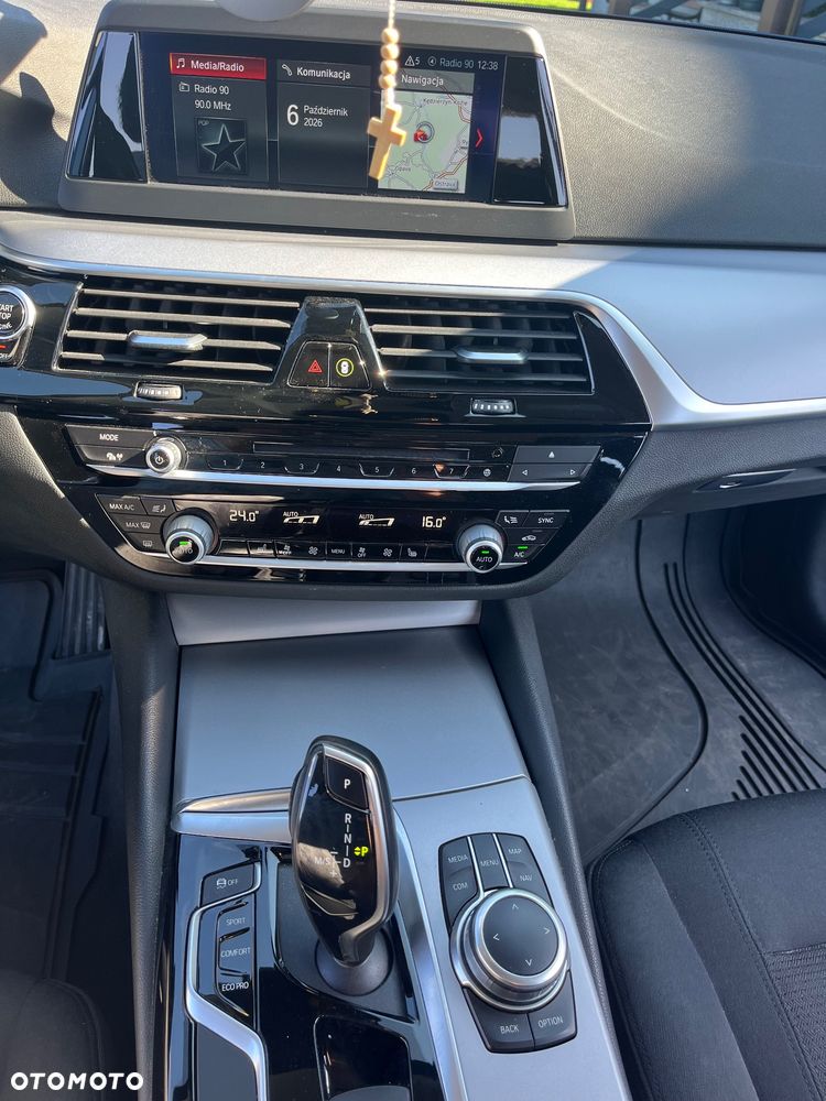 BMW Seria 5 - 8