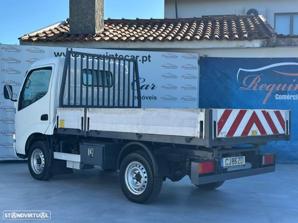 Toyota Dyna 300 Caixa Basculante IVA Dedutível 3 Lugares - 9