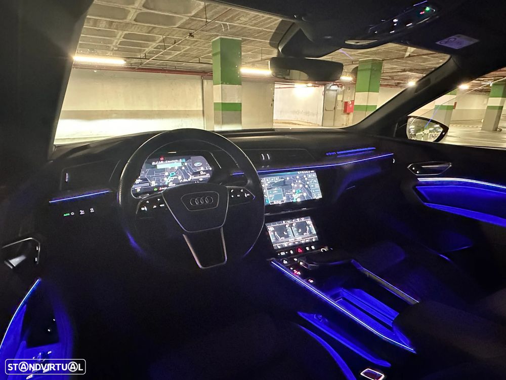 Audi e-tron 55 quattro S line - 44