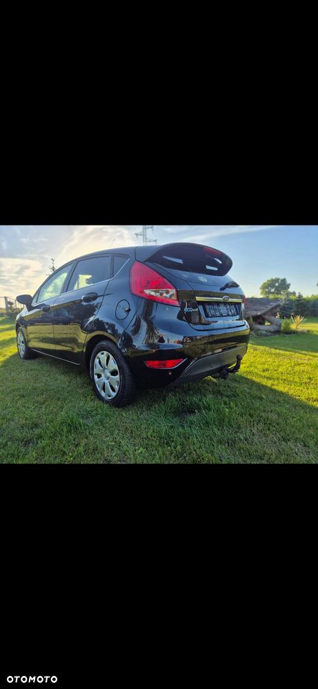 Ford Fiesta - 6