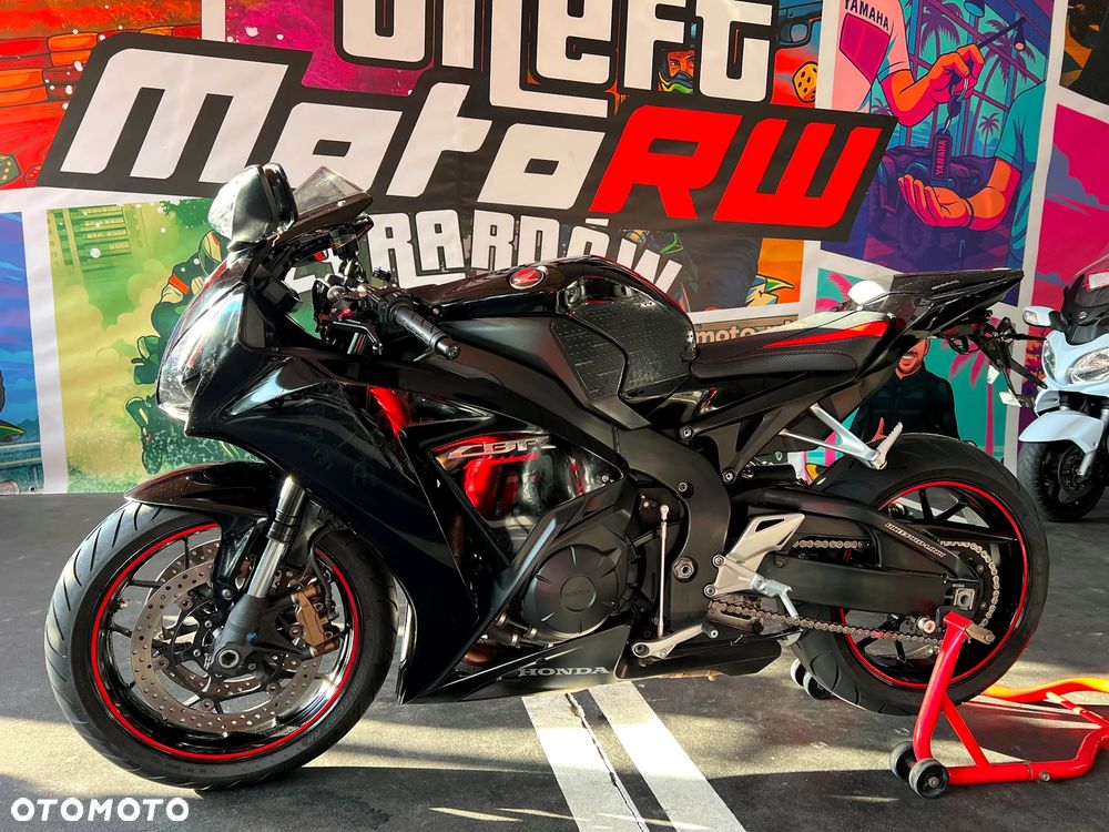 Honda CBR - 22