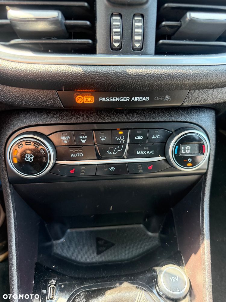 Ford Fiesta - 22