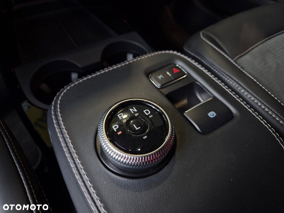 Ford Mustang Mach-E - 11