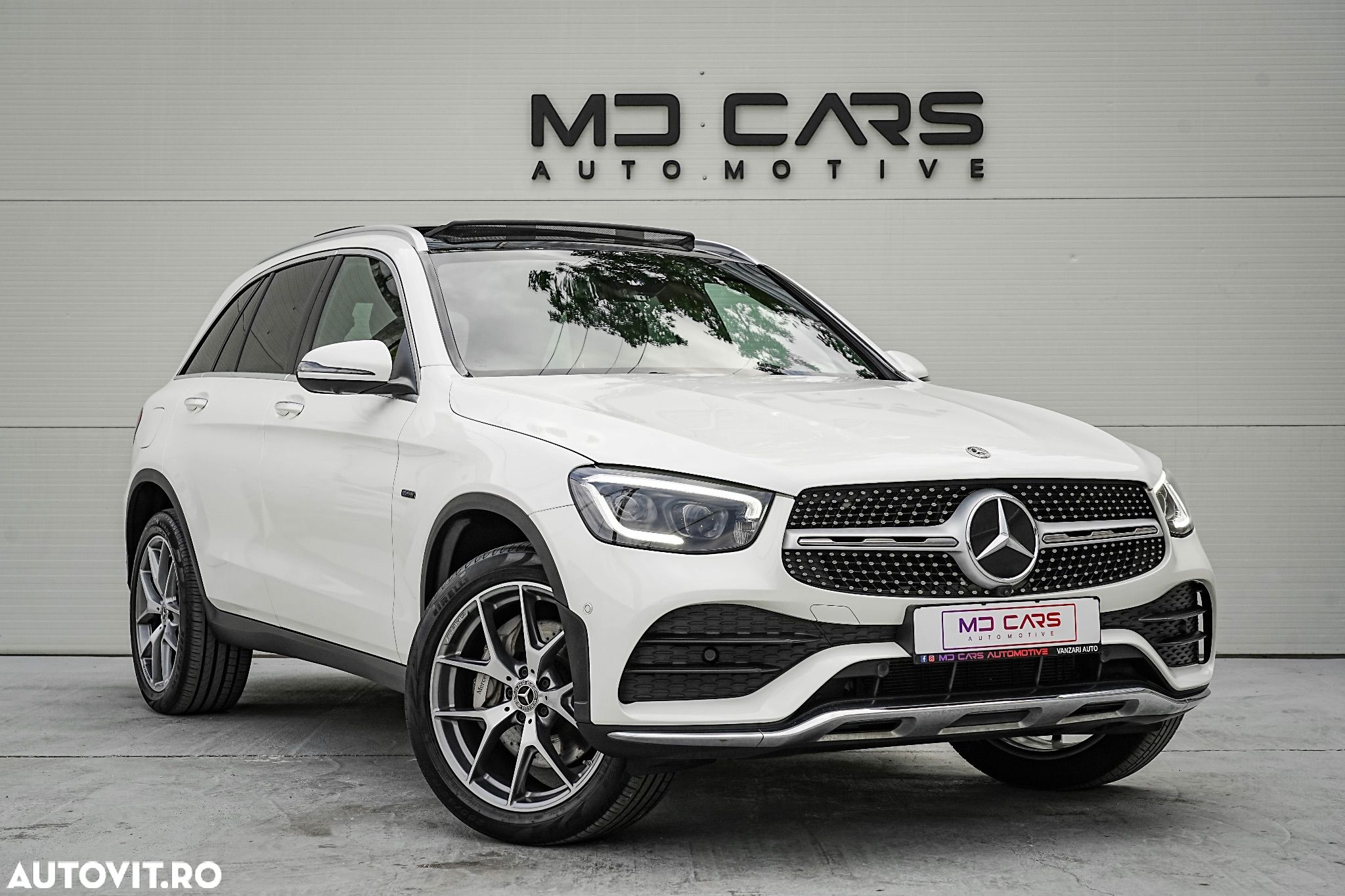 Mercedes-Benz GLC 300 e 4Matic 9G-TRONIC Edition AMG Line - 1