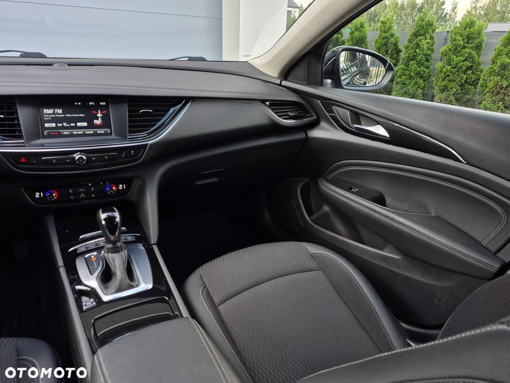 Opel Insignia 2.0 T 4x4 Elite S&S - 18