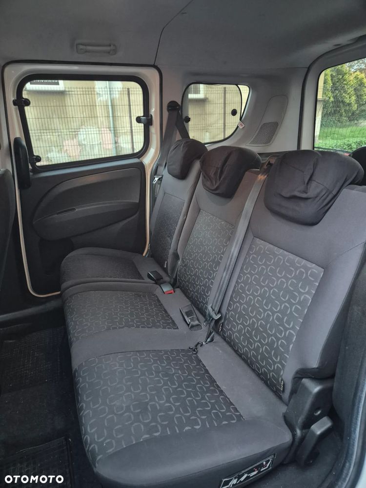 Fiat Doblo 1.6 MJ Active - 9