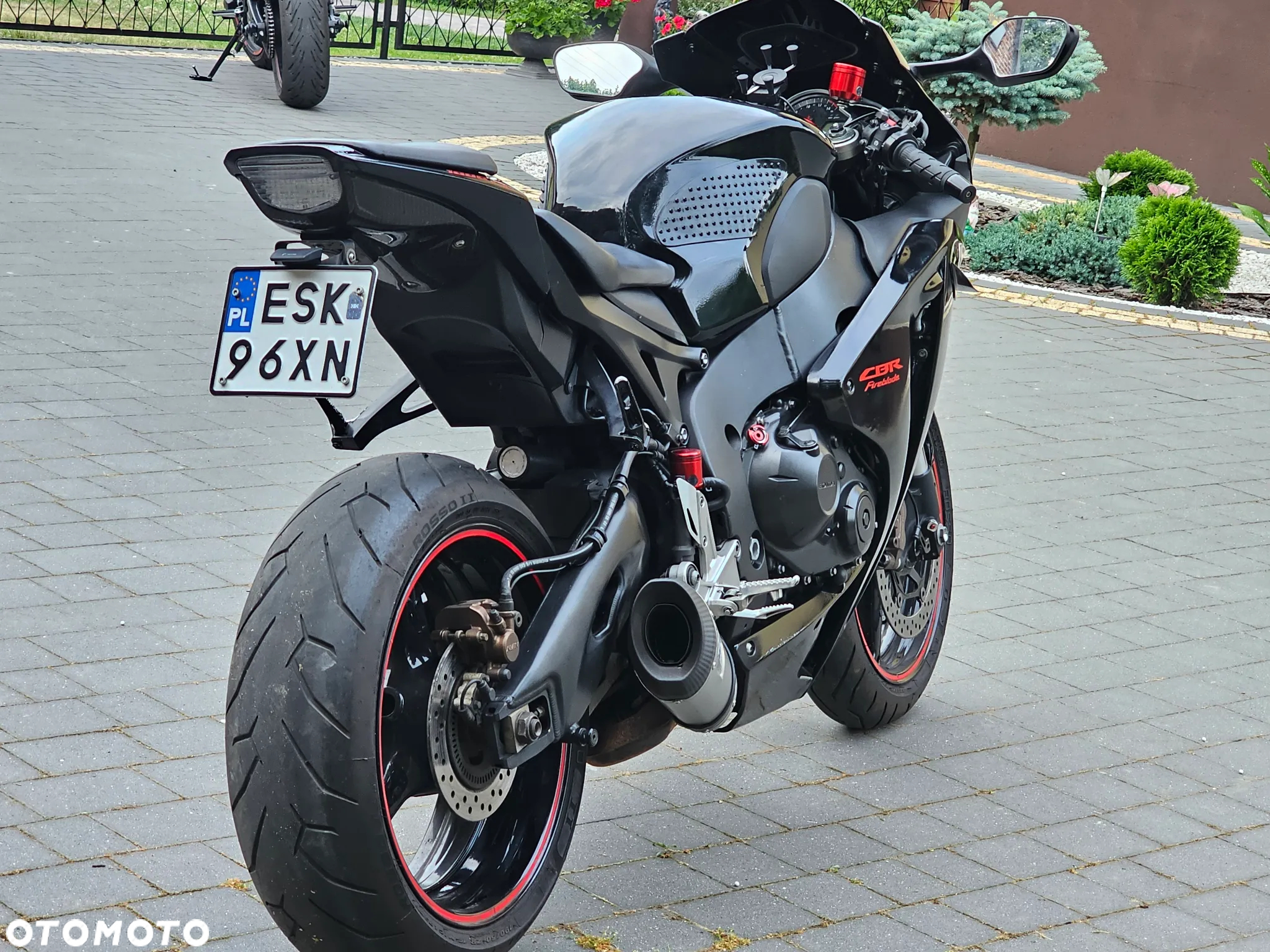 Honda CBR - 8