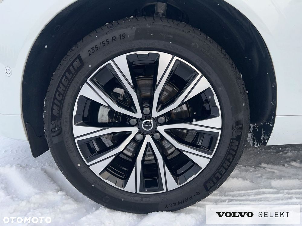 Volvo XC 60 B5 B AWD Plus Dark - 23