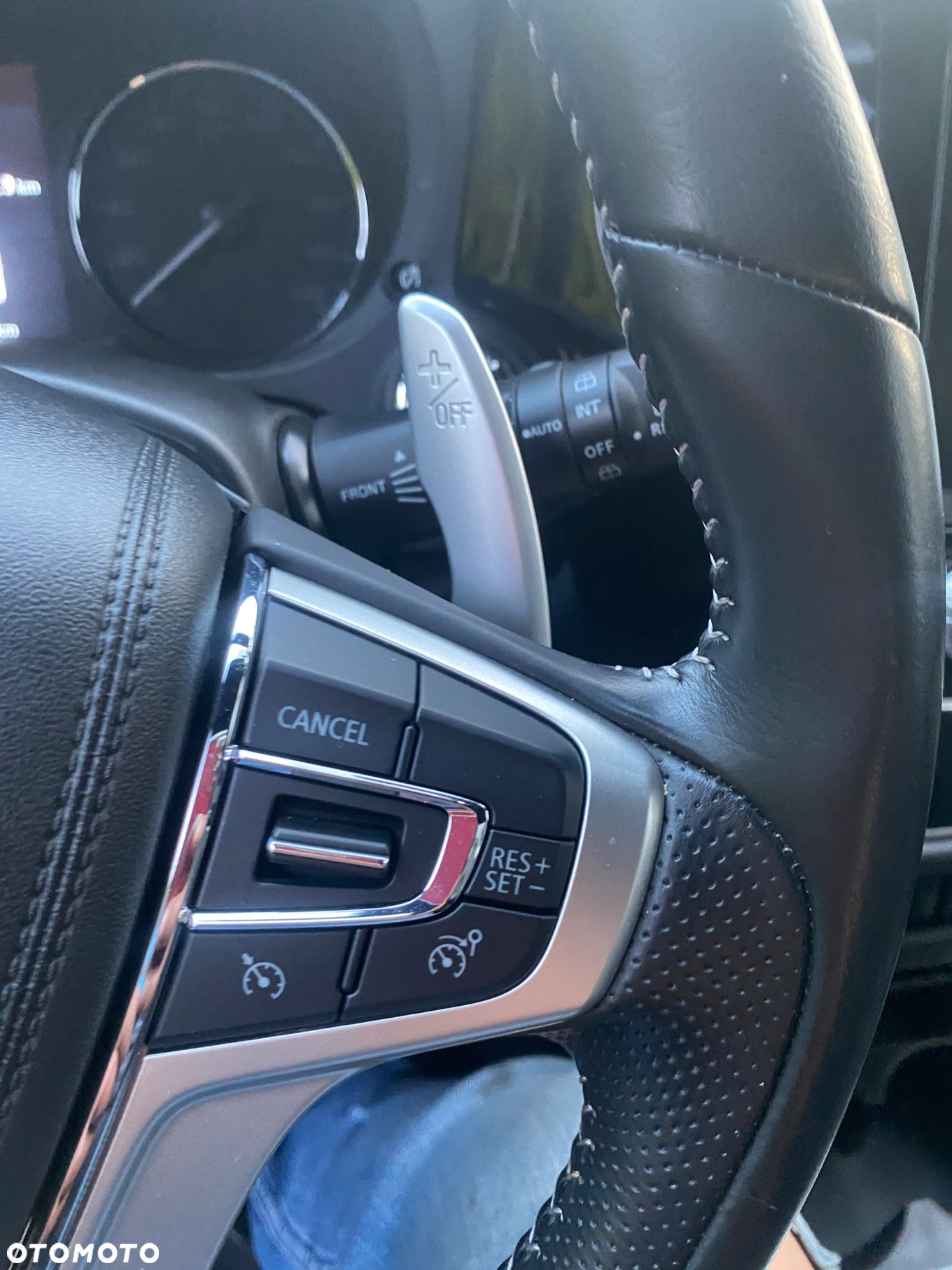 Mitsubishi Outlander 2.4 4WD Plug-In Hybrid Diamant - 16