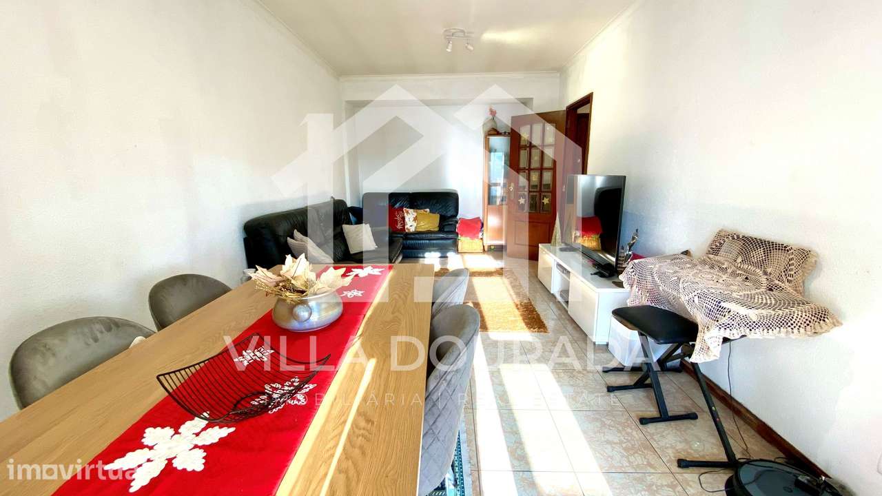apartamento T2+1 na Urbanização dos altos Maia - Grande imagem: 3/22