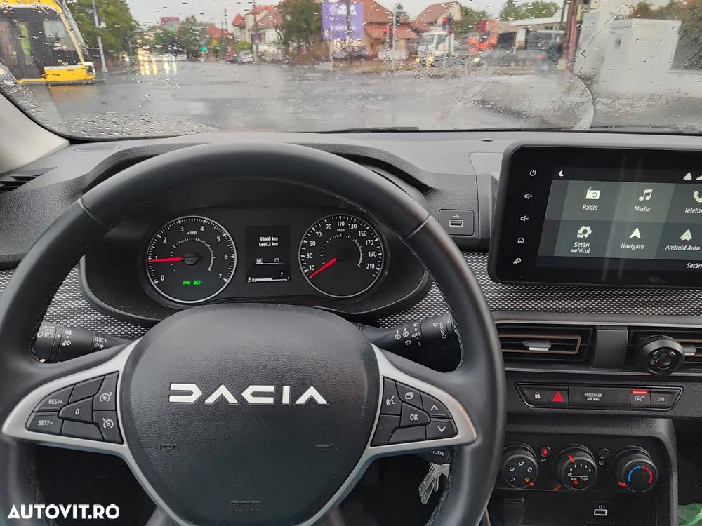 Dacia Sandero Stepway TCe 90 MT6 Essential - 6