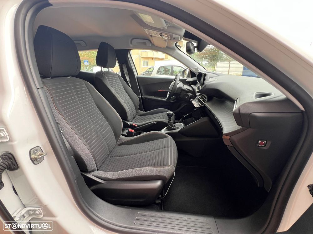 Peugeot 2008 1.2 PureTech Active Pack - 5