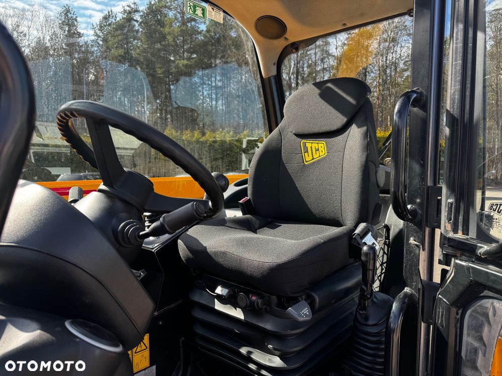 JCB 531-70 AGRI PLUS - 9