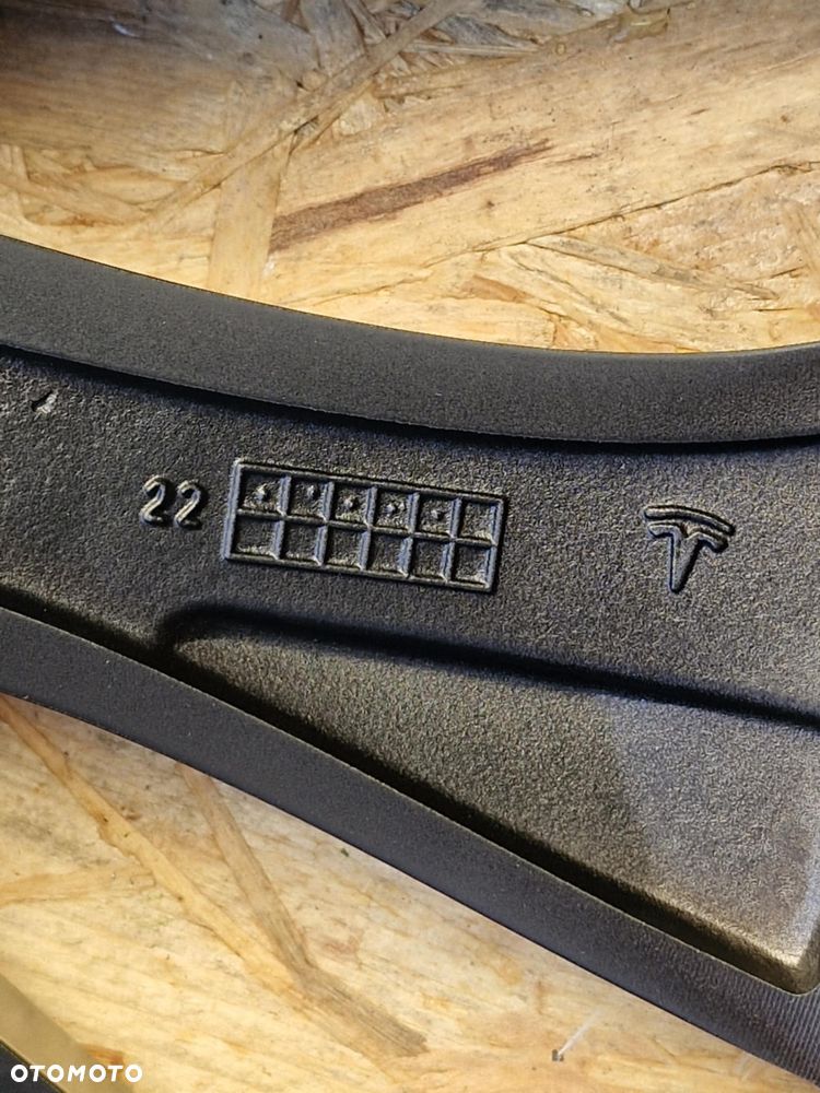 TESLA MODEL Y FELGA 21" 118822700B - 10
