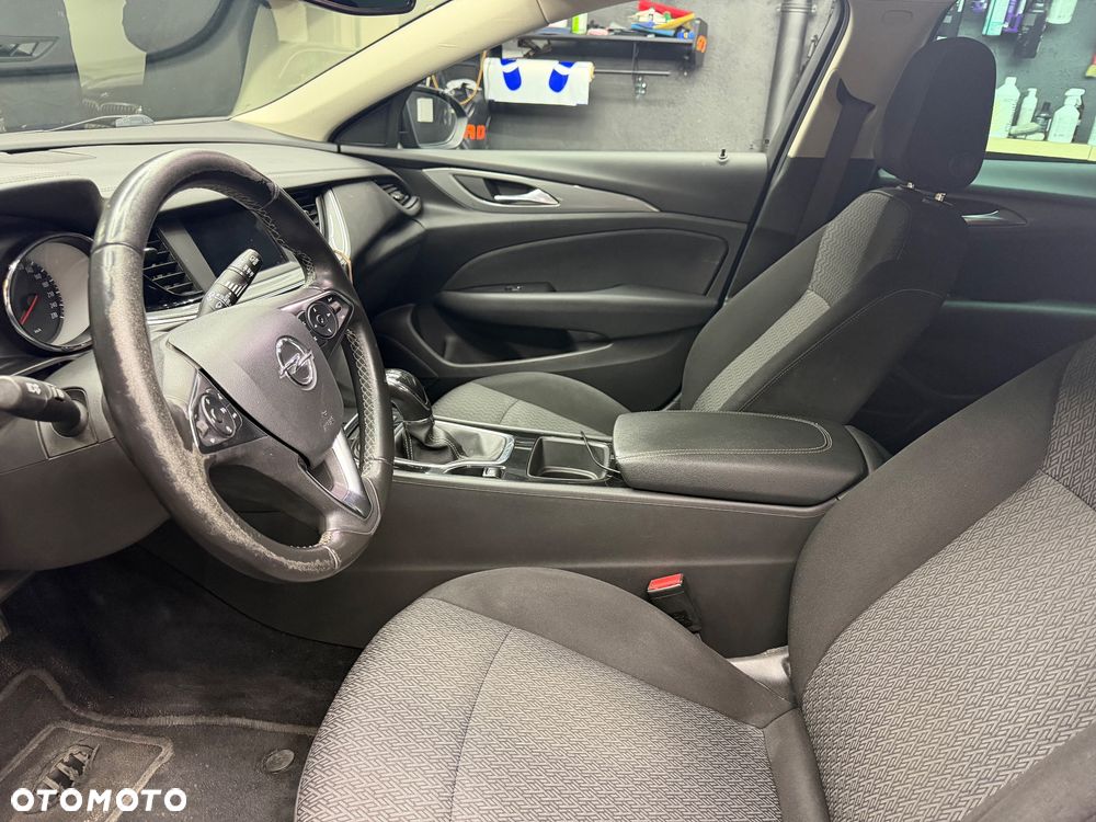Opel Insignia 1.5 T GPF Enjoy S&S - 10