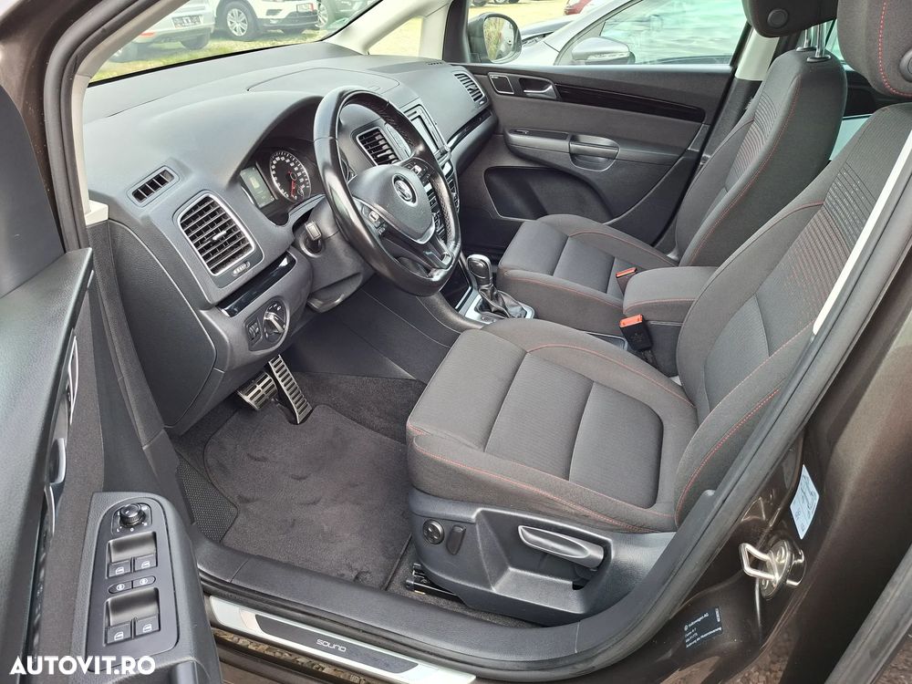 Volkswagen Sharan - 11