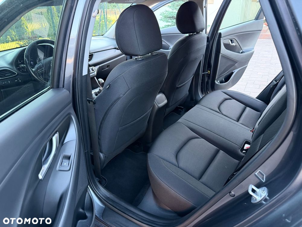 Hyundai i30 1.4 T-GDI Style - 25