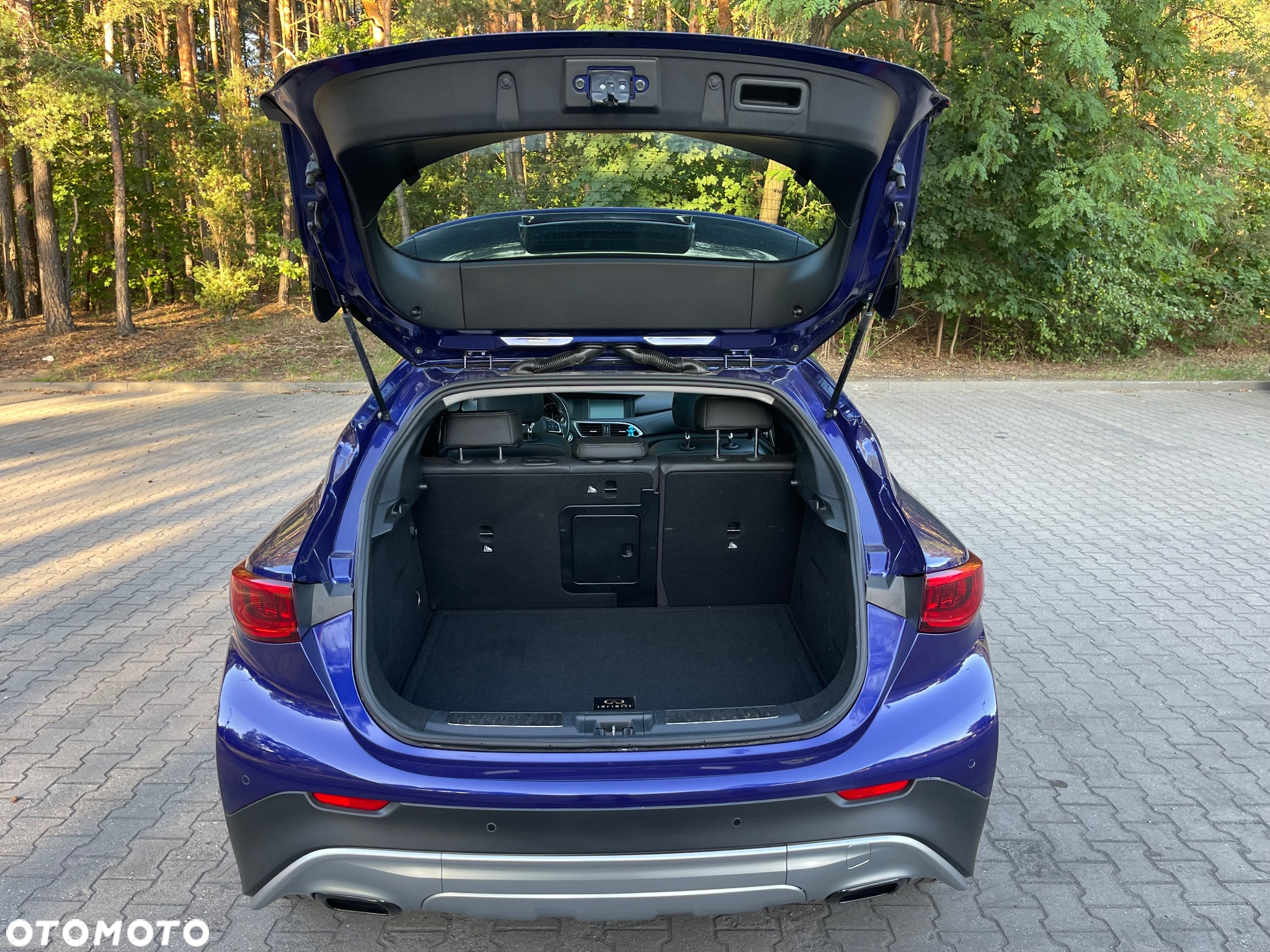 Infiniti QX - 26