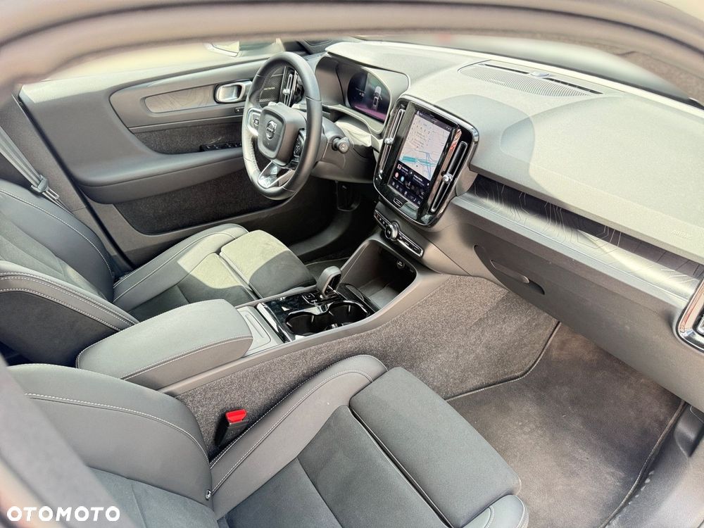 Volvo XC 40 - 27