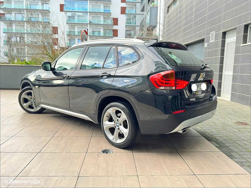 BMW X1 20 d xDrive Pack M - 2
