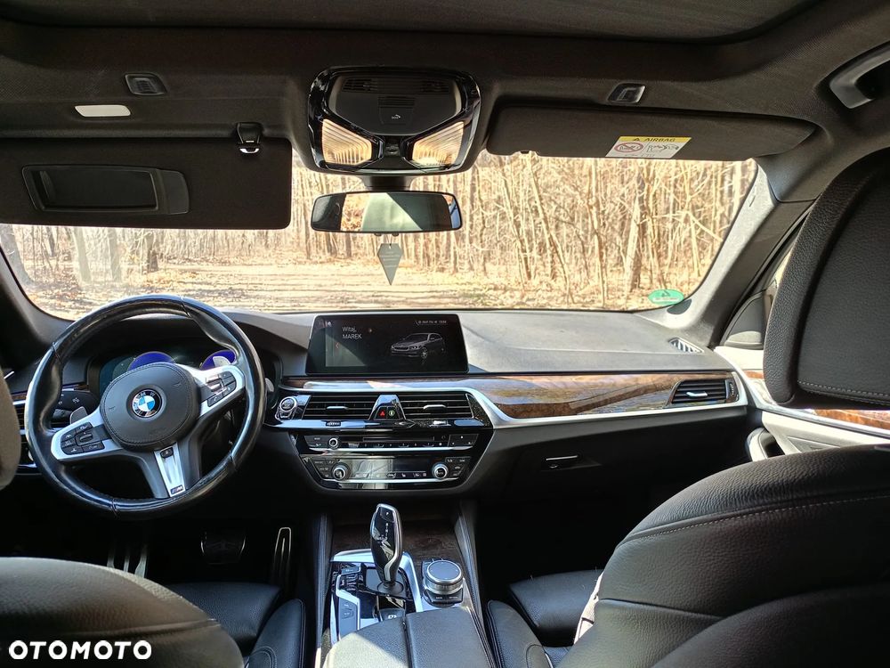 BMW Seria 5 530d xDrive Sport - 17