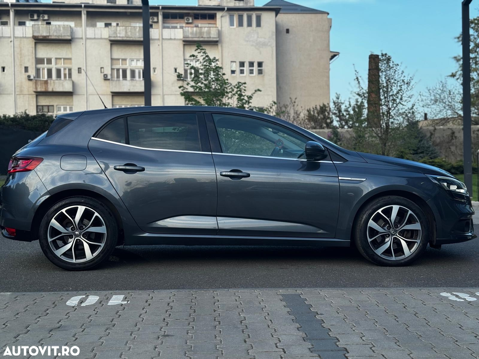 Renault Megane Energy dCi Intens - 4