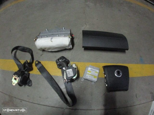 Kit Airbags 8620021500 511567000A 511566900A 601082000B 8625008140 SSANGYONG REXTON 2005 2.7XDI 165CV 5P CINZA PRETO Danificado - 1