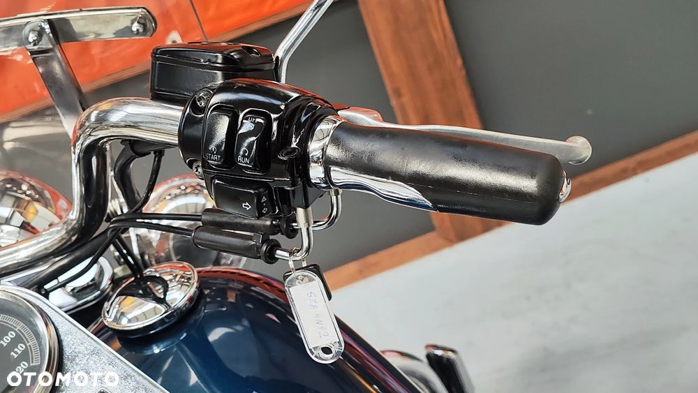 Harley-Davidson Softail Heritage Classic - 16