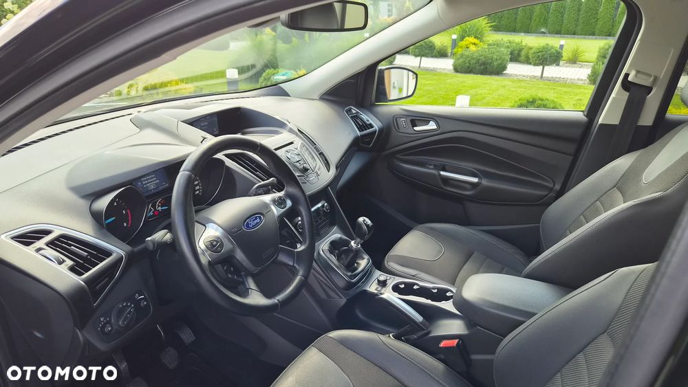Ford Kuga 2.0 TDCi 4x4 Titanium - 12