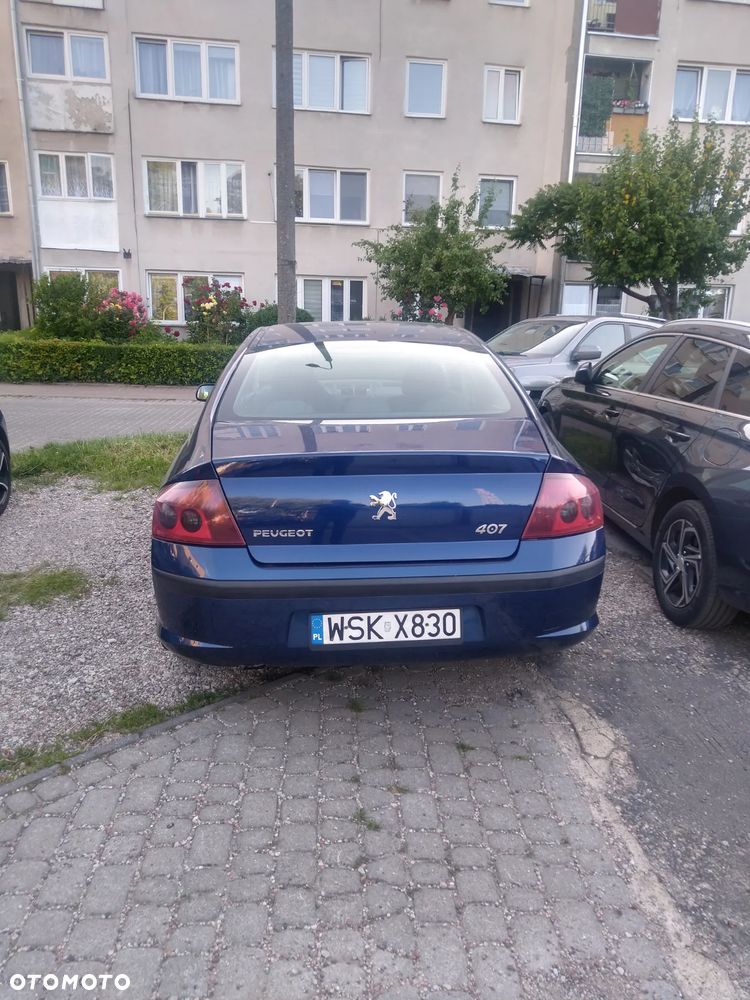 Peugeot 407 - 5