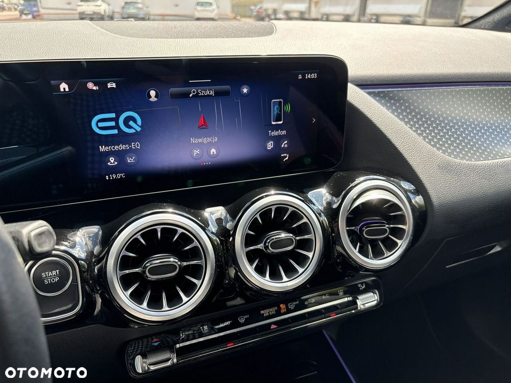 Mercedes-Benz EQA 250+ 70.5kWh Progressive - 24