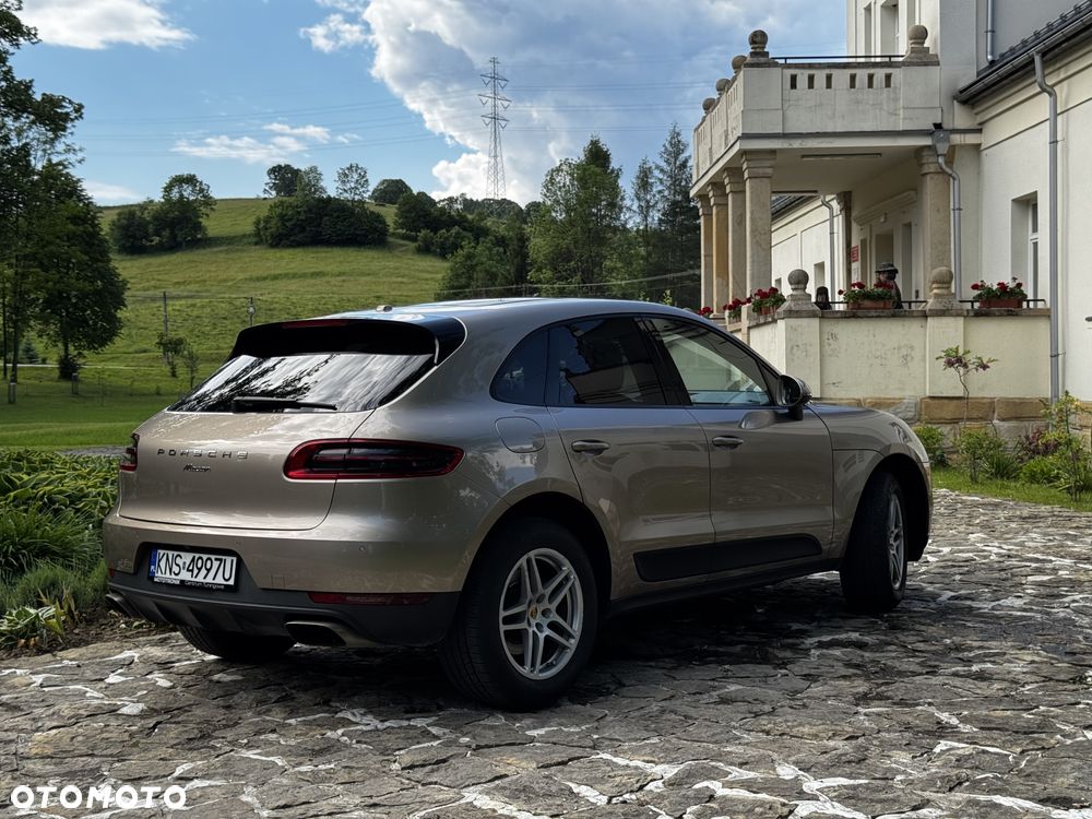 Porsche Macan - 3