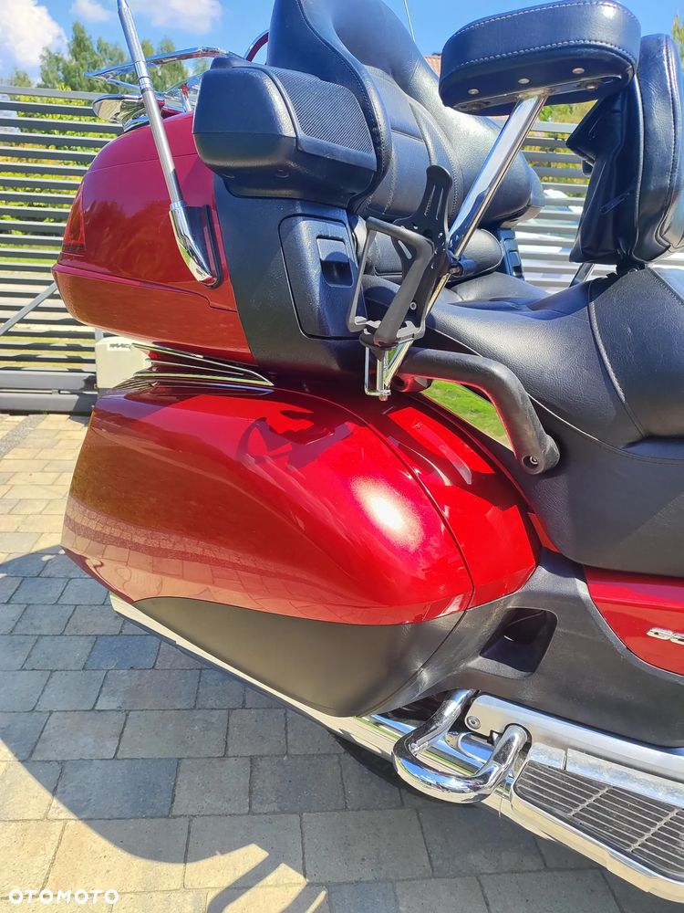 Honda GL - 13