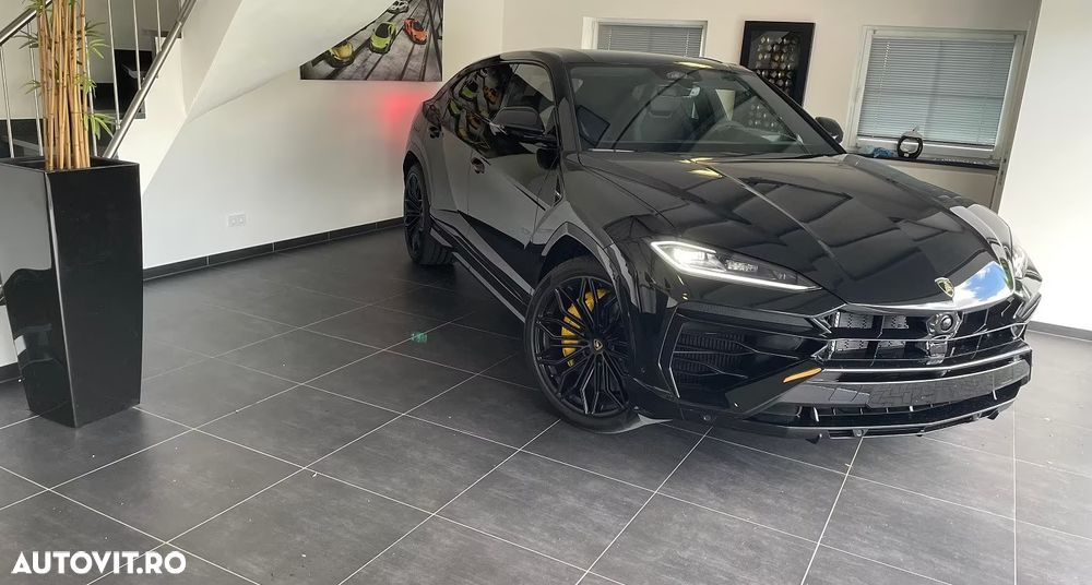Lamborghini URUS - 5