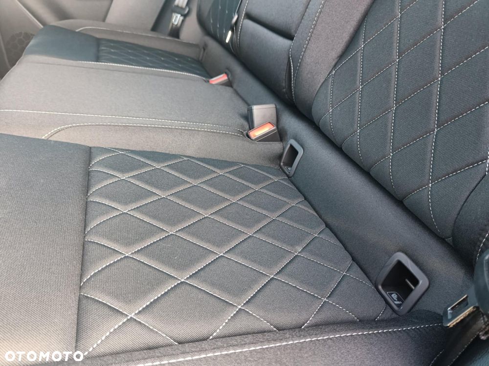 Skoda Karoq 1.5 TSI ACT Sportline DSG - 14