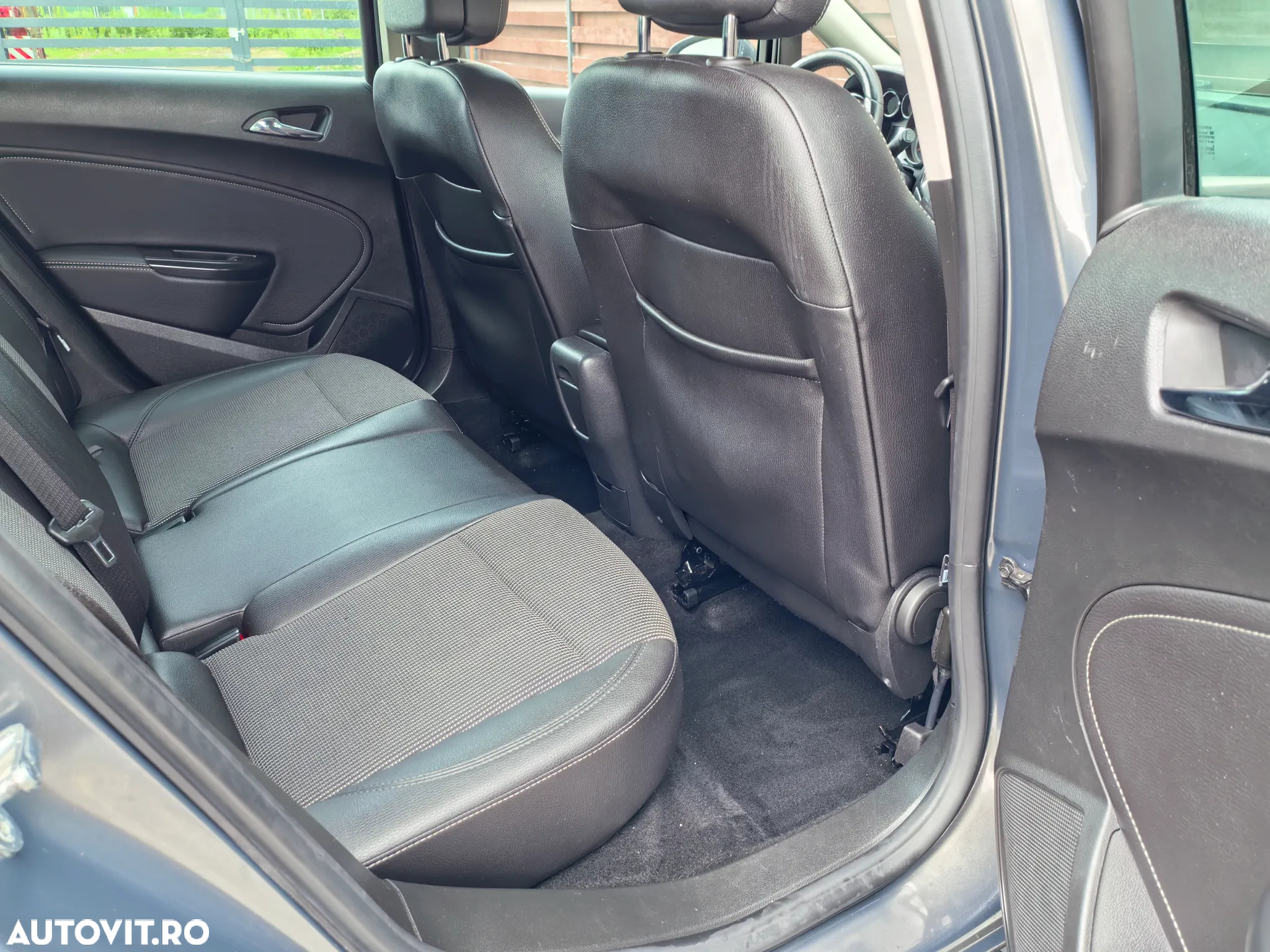 Opel Astra - 10
