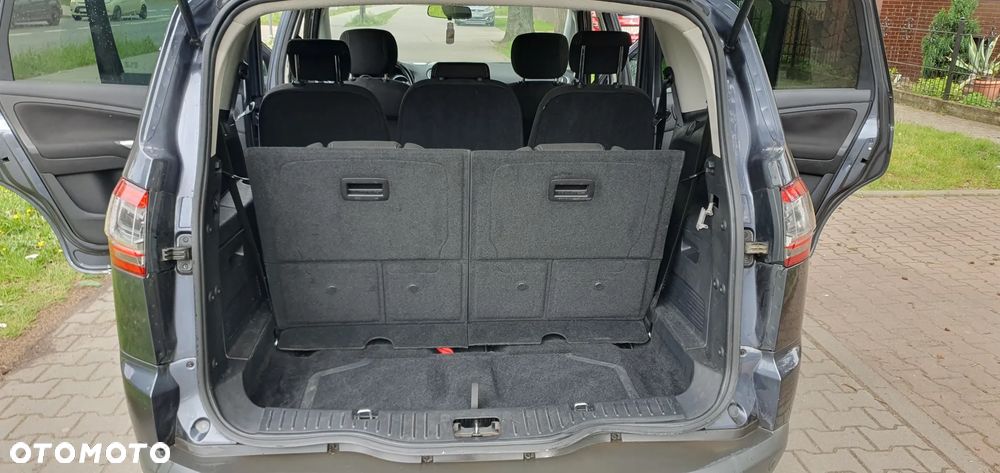 Ford S-Max 2.0 TDCi Trend - 15