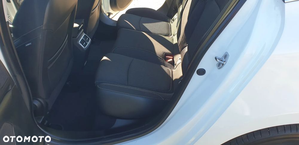 Renault Megane ENERGY TCe 130 BUSINESS - 21