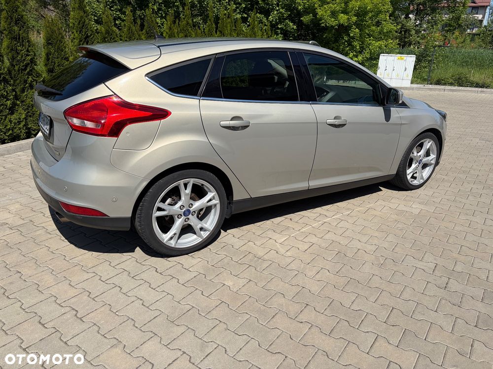 Ford Focus - 6
