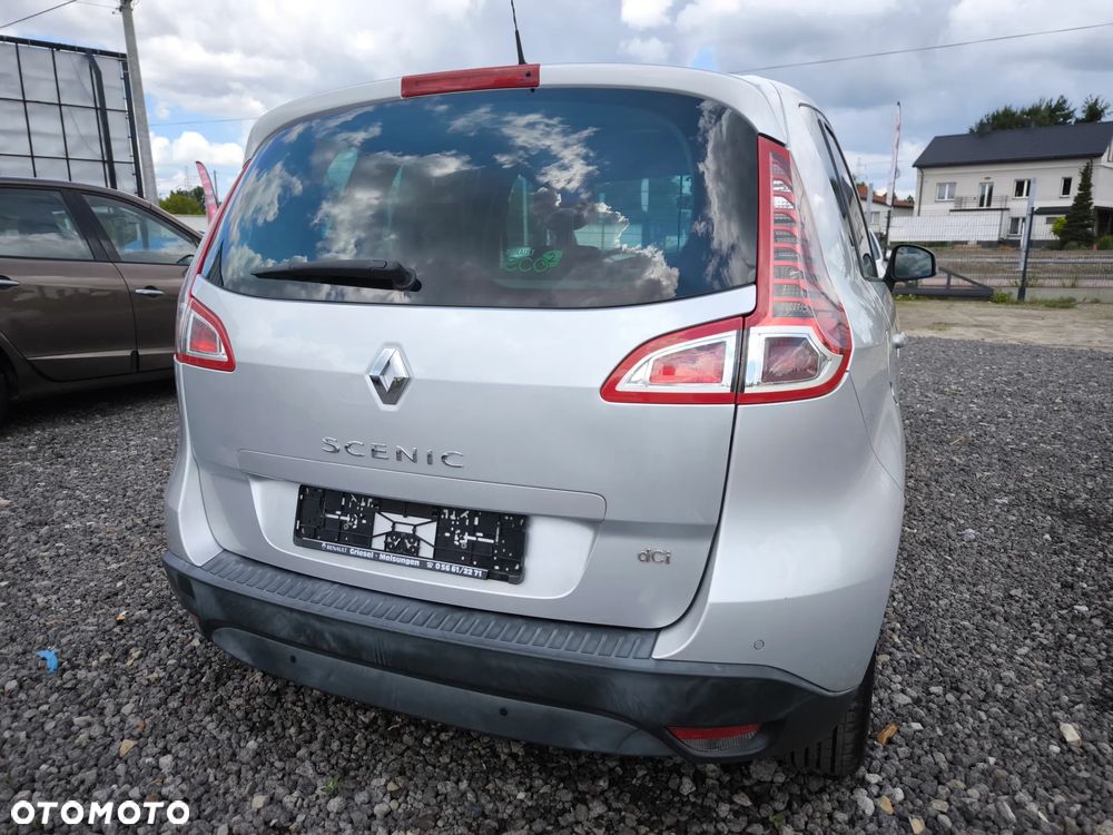 Renault Scenic 1.6dCi Energy Privilege - 8